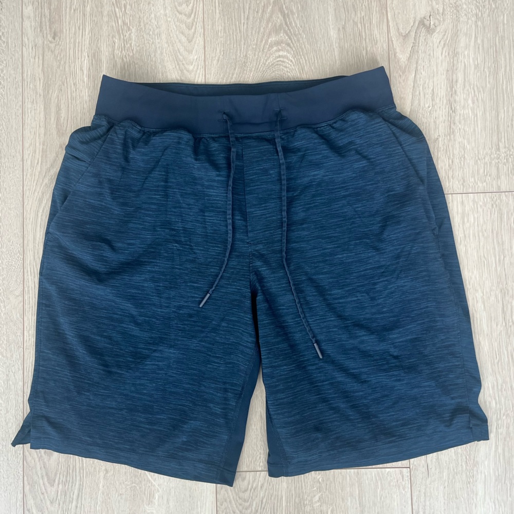 Men’s Lululemon shorts! Size M!